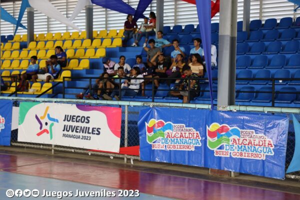 Realizan con éxito primer encuentro del campeonato de balonmano en los juegos juveniles 2023