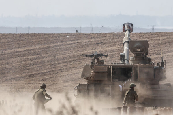 Axios: EE.UU. entregará a Israel «decenas de miles» de municiones de artillería que estaban destinadas a Ucrania