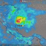 Así evoluciona el centro de baja presiones en el Caribe