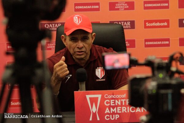 Conferencia de prensa post partido