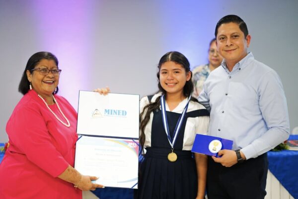 Nicaragua elige al mejor estudiante de educación primaria del 2023