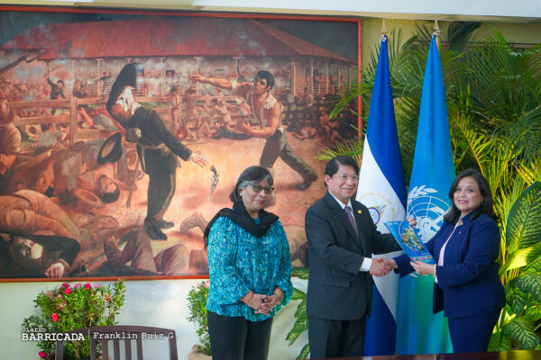 Nicaragua recibe a nueva representante de la OPS/OMS