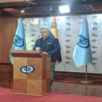 Fiscalía venezolana dicta orden de arresto contra Juan Guaidó