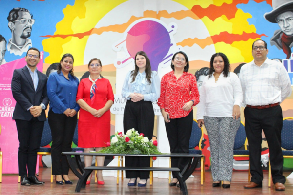 Reconocimiento a la Creatividad: UNAN-Managua Premia a los Innovadores del Rally Nacional e Latinoamericano