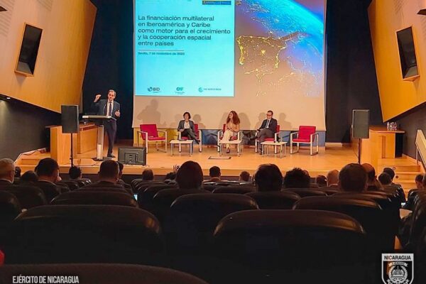 Delegación del Ejército de Nicaragua participó en la Semana Espacial de Sevilla