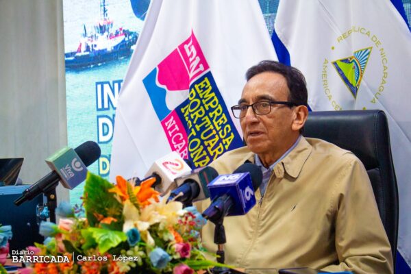 EPN inaugura el Parque la Alegría con nuevos atractivos turísticos para la temporada festiva de diciembre