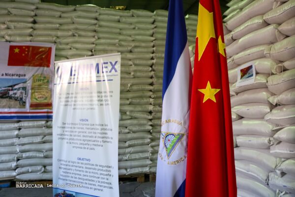 Nicaragua Recibe Segundo Donativo de Urea y Trigo de China