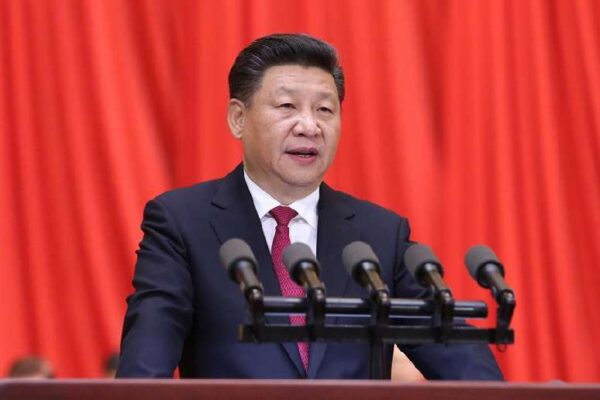 Compañero Xi Jinping en el 74 Aniversario de la Fundación de la República Popular China