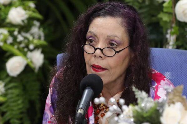 Compañera Rosario Murillo en Multinoticias (12-10-23)