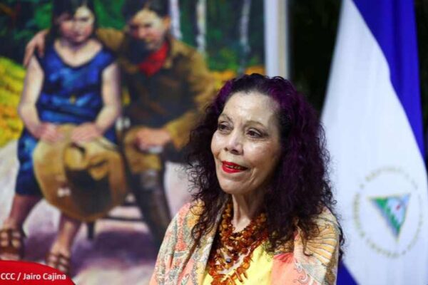 Compañera Rosario Murillo en Multinoticias (07-11-23)