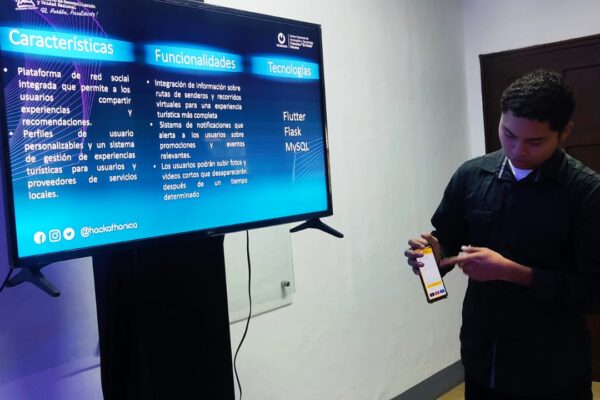 Presentación Exitosa de Soluciones Tecnológicas en el Demo Day del Hackathon Nicaragua 2023