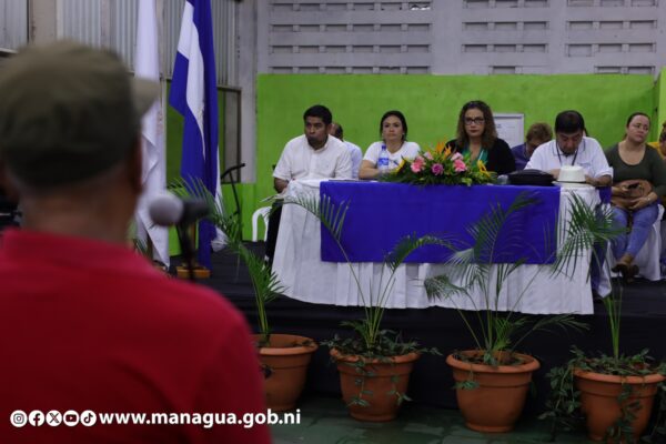 Familias del Distrito VI participan del Cabildo Consultivo del Presupuesto Municipal