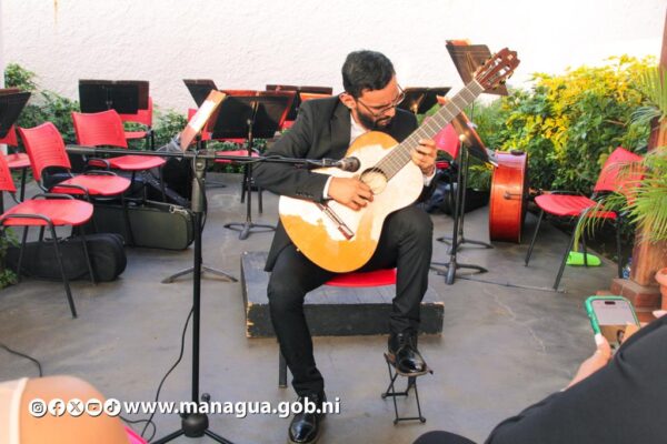 Celebran XXII Festival Internacional de guitarras en Managua
