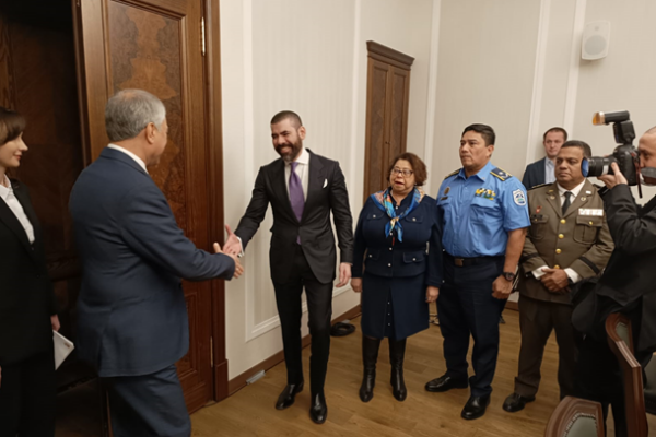 Delegación nicaragüense revisa proyectos con Presidente de la Duma Estatal rusa