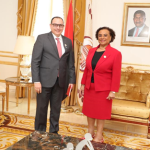 Encuentro Diplomático: Embajador Nicaragüense se reúne con la Presidenta de la Asamblea Nacional de Angola