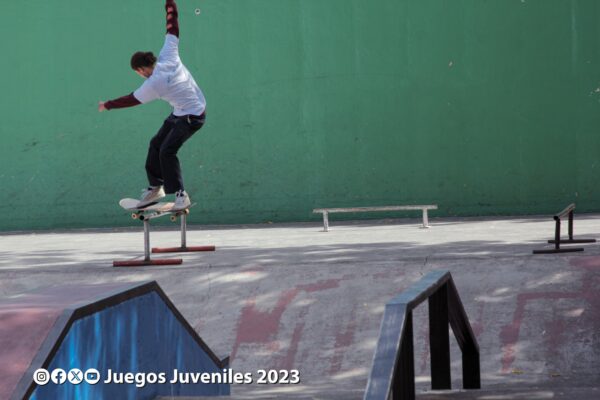 Juegos Juveniles 2023: Competencia de Equilibrio y Velocidad en Managua