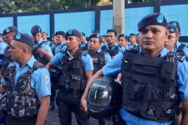 Detención de Walner Blandón Ochoa, Marisela Mejía Ruiz y 12 personas más por el delito de Lavado de Dinero