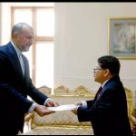 EN IRÁN ENTREGAMOS COPIAS DE ESTILO