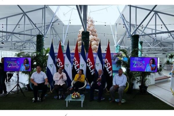 Oportunidad Educativa para Jóvenes Nicaragüenses: Feria de Becas Universitarias 2024