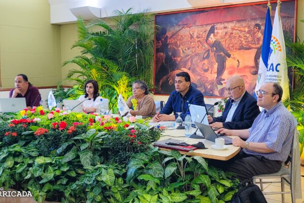 Nicaragua Destaca en Estrategias Educativas para Pueblos Indígenas en Reunión de FILAC