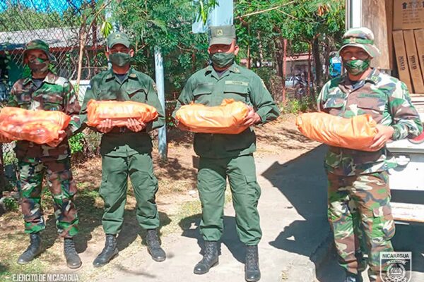Escuela de Sargentos Participa en el Envío de Paquetes Escolares en Ciudad Sandino
