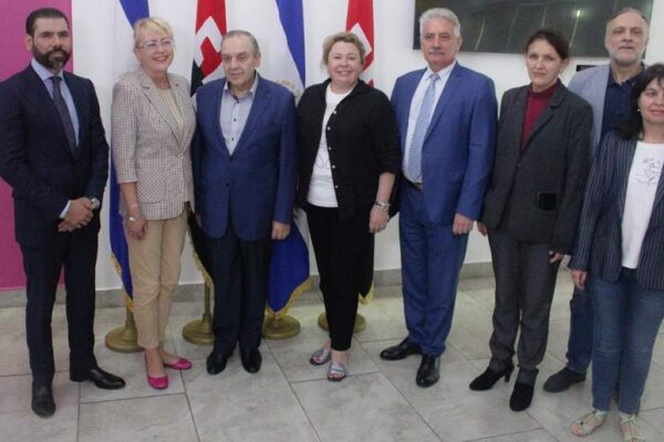 Delegación de Crimea y Alcaldía de Yalta Fortalecen Lazos en Nicaragua
