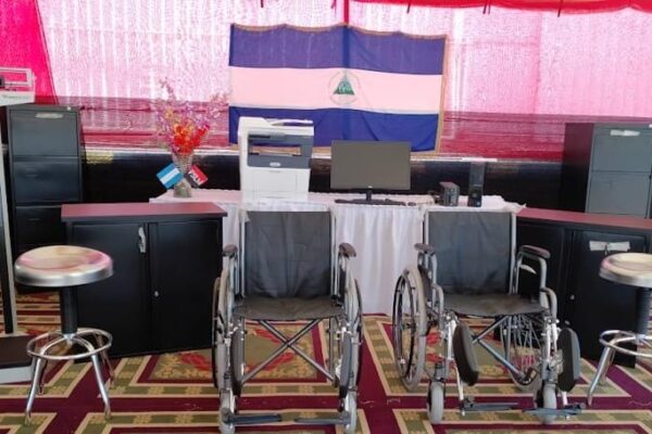 Nicaragua Recibe Importante Donación de la Universidad del Valle para Fortalecer Atención a Personas con VIH