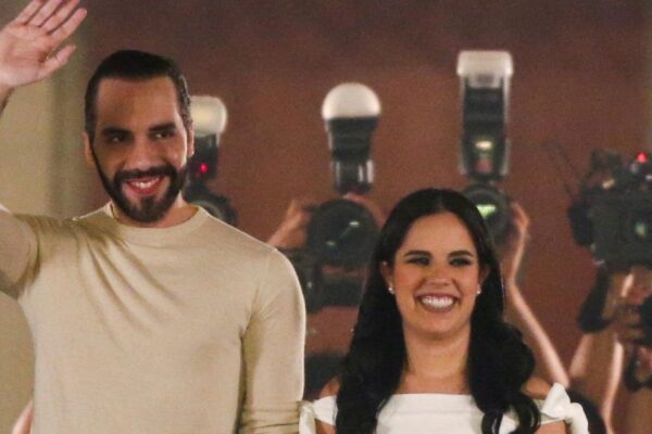 MENSAJE AL PRESIDENTE DE EL SALVADOR