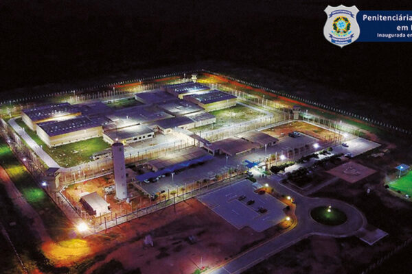 Dos presos protagonizan la primera fuga de una cárcel federal de máxima seguridad en Brasil