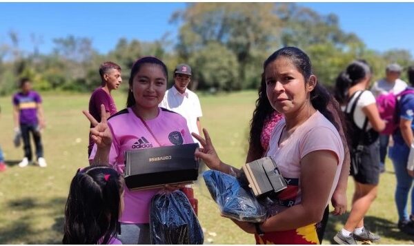 Gobierno Sandinista entrega material deportivo a jóvenes de Matagalpa