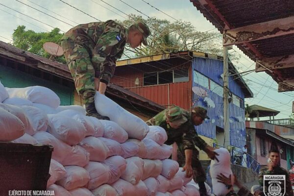 Compromiso Humanitario: Destacamento Militar Sur Brinda Asistencia Esencial en San Carlos, Río San Juan