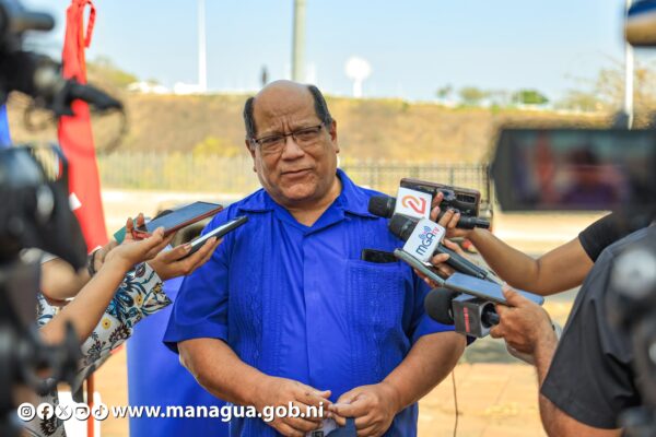 Celebración del natalicio del General José Dolores Estrada Vado