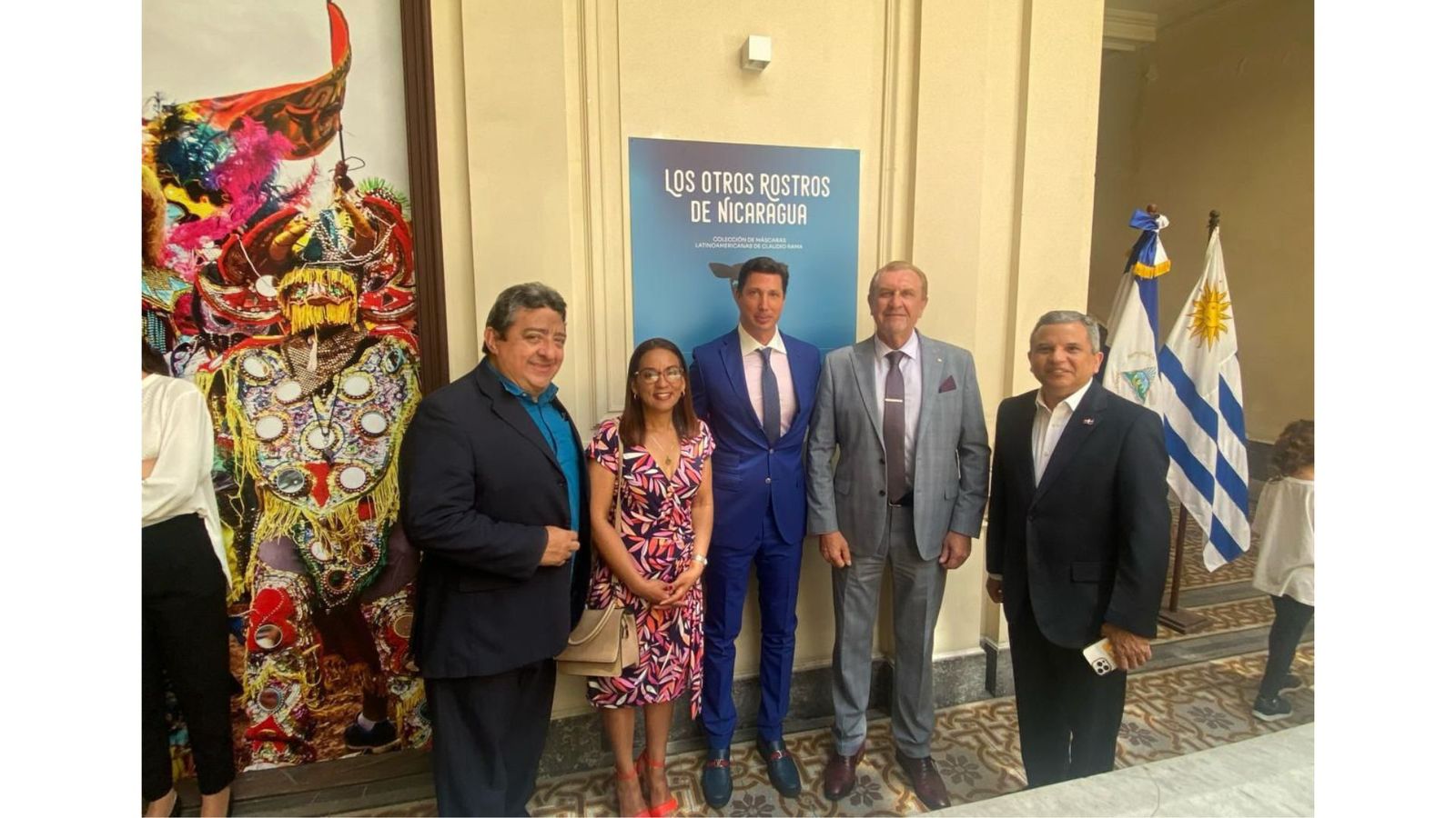Inauguran muestra cultural de Máscaras de Nicaragua en Uruguay