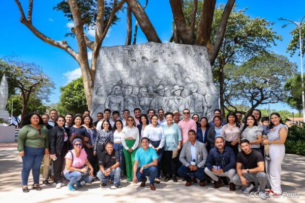 Comunicadores Patrióticos comprometidos con la Verdad Verdadera