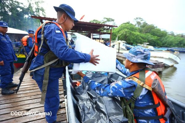 Traslado seguro de material electoral en el Caribe Sur