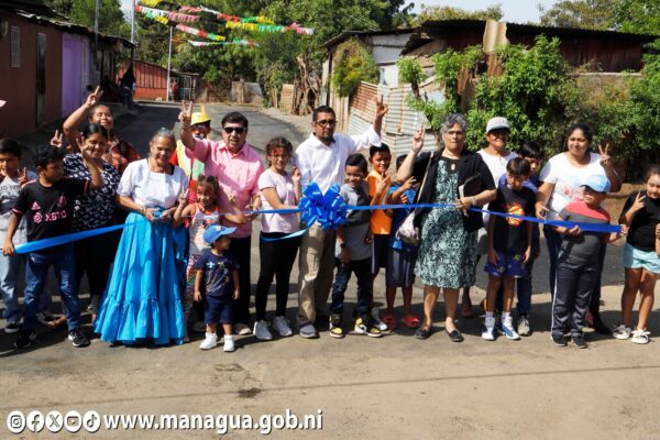 Calles Nuevas en el Barrio Luis Alfonso Velásquez Flores del Distrito III