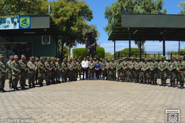 Ejército de Nicaragua participa en capacitación ambiental