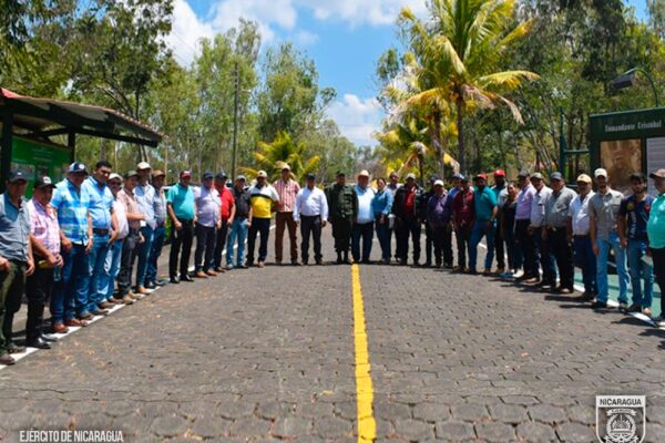 Ejército de Nicaragua Coordina Plan de Seguridad con Ganaderos de Matagalpa y Jinotega