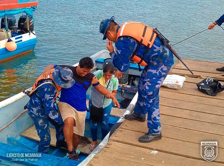 Fuerza Naval traslada a ciudadano de Solentiname a Río San Juan en condiciones delicadas de salud