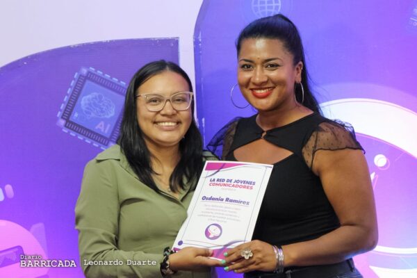 Premian talento juvenil en Comunicación y Redes Sociales 