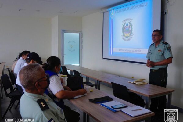 Ejército de Nicaragua impulsa capacitación en gestión de riesgos y atención sanitaria