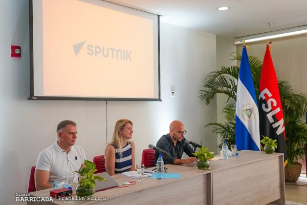 Delegación de Sputnik sostiene nuevo encuentro con Medios Sandinistas