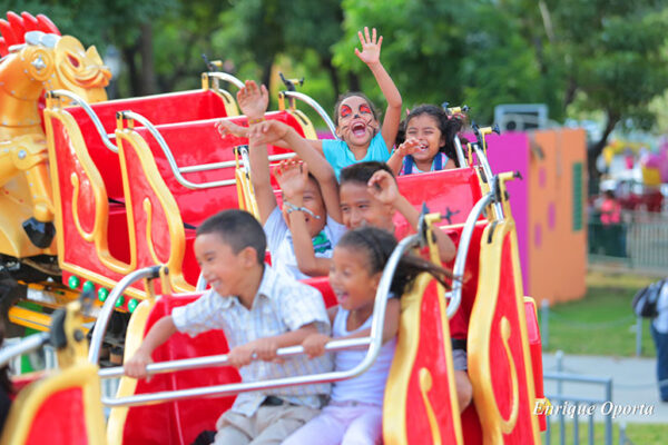 Nicaragua celebra el mes de la paz con obras de bien común