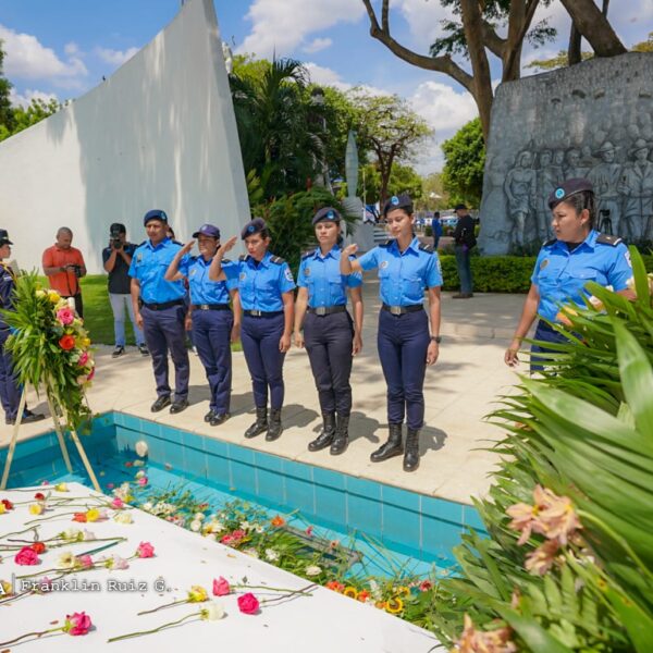 Foto de Galería: 12 aniversario del tránsito a la inmortalidad del Comandante Tomás Borge