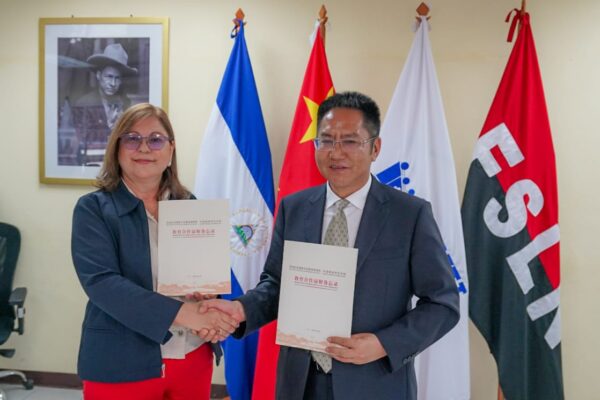 Nicaragua y China fortalecen lazos educativos e investigación