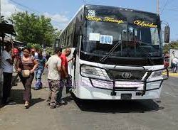 Instituciones y gremios del transporte nicaragüense reafirman compromiso con la seguridad via