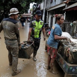 Deslizamientos de tierra en Indonesia dejan 19 muertos