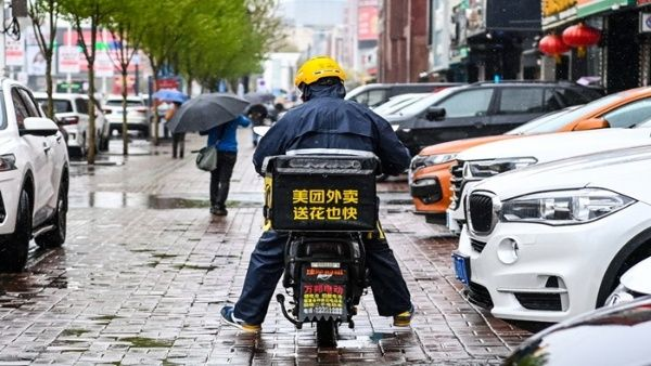 China emite alerta azul por intensas lluvias