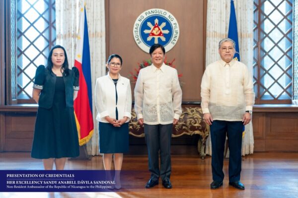 Representante de Nicaragua presenta cartas credenciales ante el Gobierno de Filipinas
