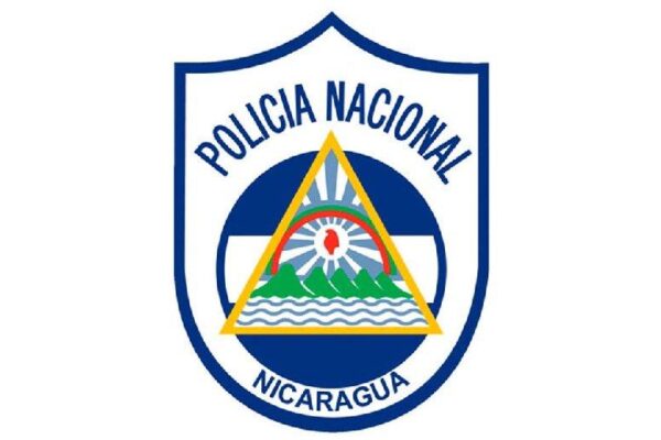 Minsa y Policía Nacional visitan al General en Retiro Humberto Ortega para valorar sus condiciones de salud